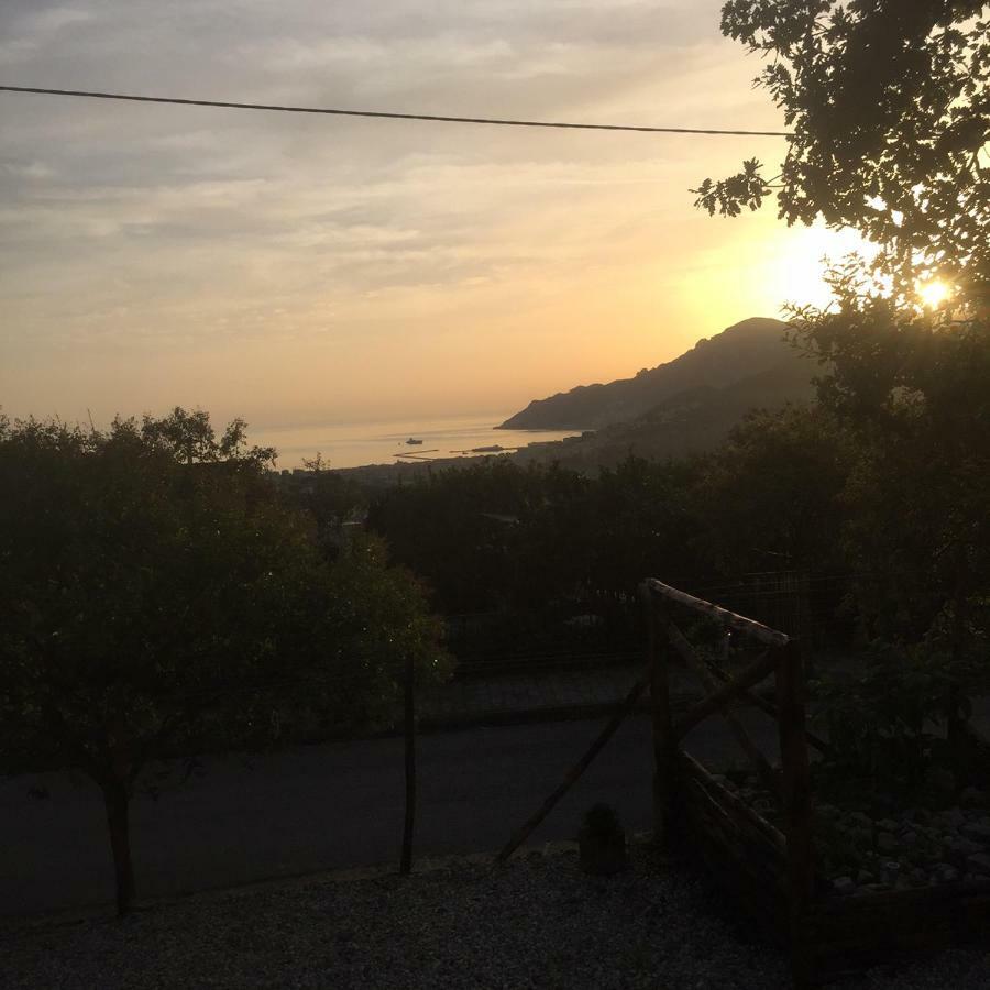 Il Cipresso Leilighet Salerno Eksteriør bilde